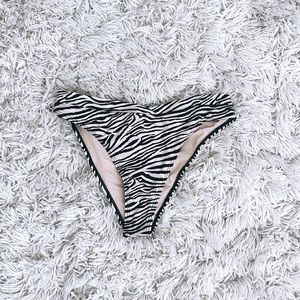 Tiger Print Cheeky Bikini Bottom - M. New with tags and safety tape!
